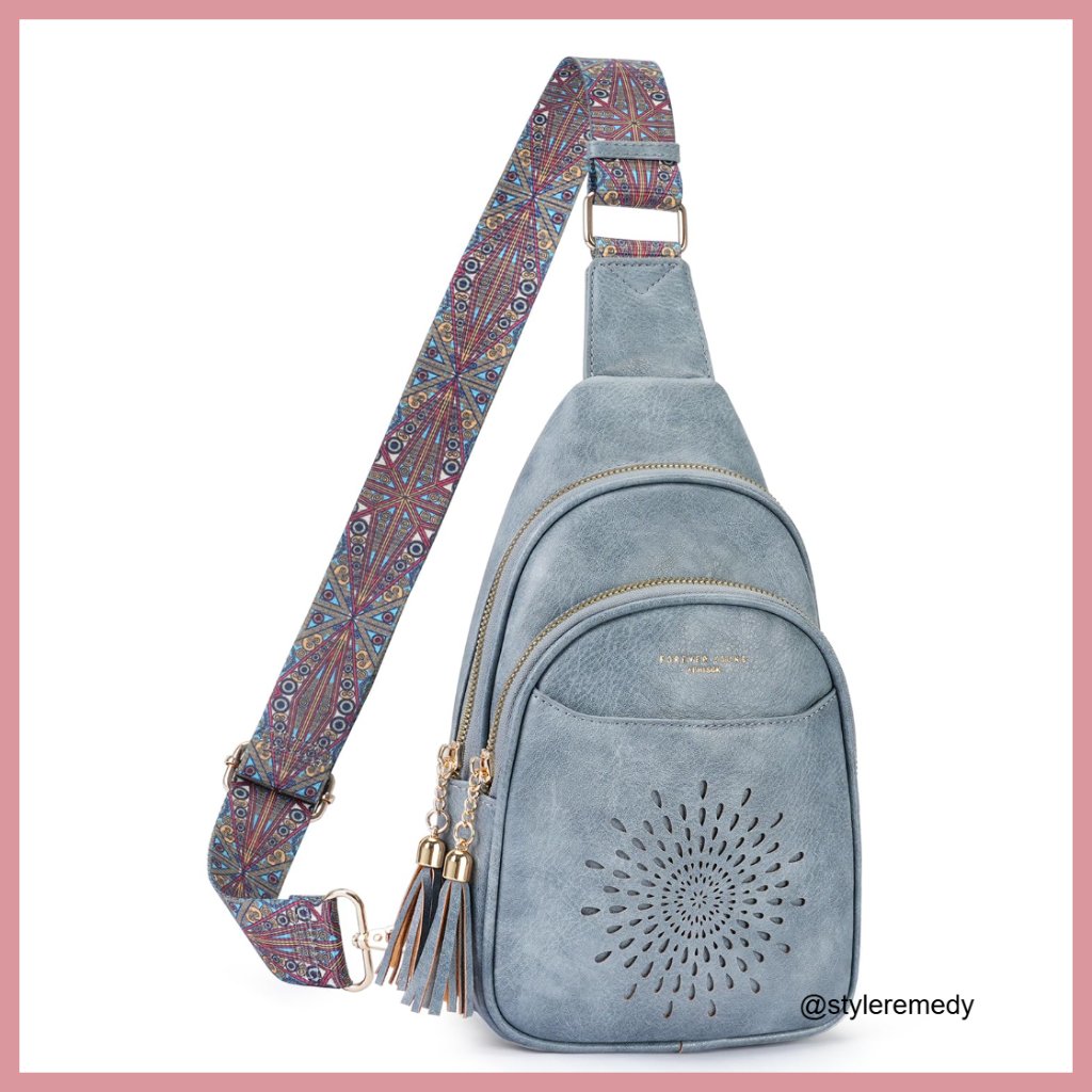 Vegan Leather Sling Bag Adjustable Strap Crossbody Fanny Pack